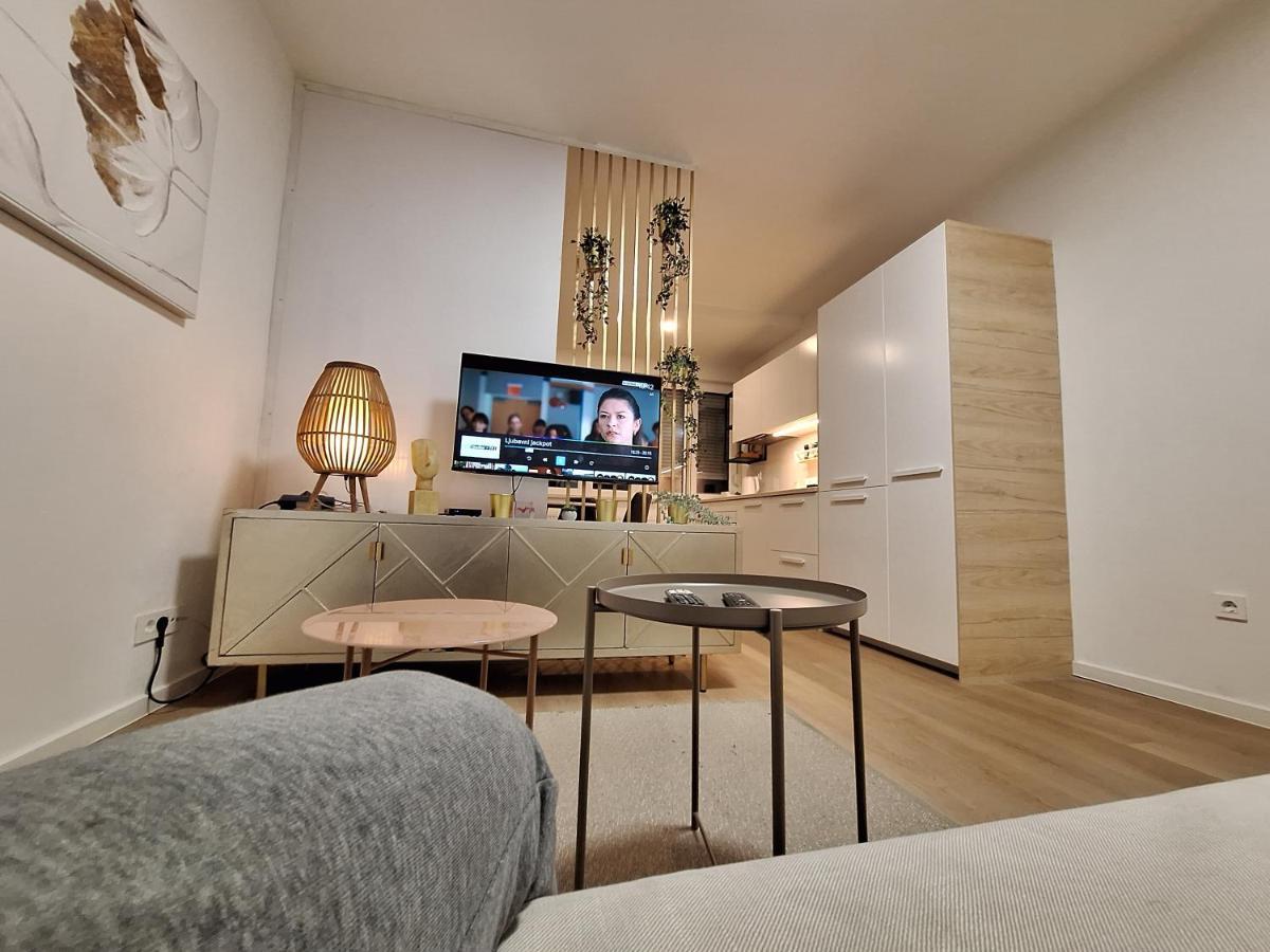 Dolly Apartment Zagabria Esterno foto